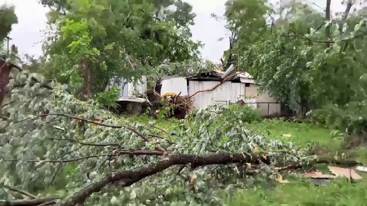 Tornado damage in northwest Arkansas