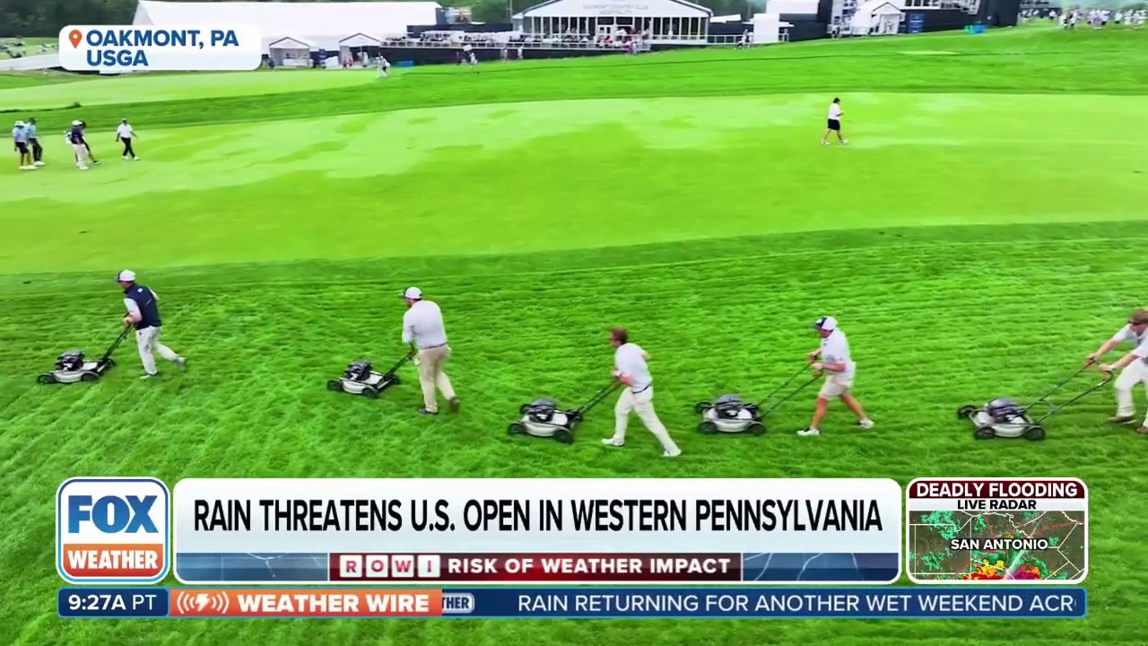 Rain threatens US Open golfers at Oakmont