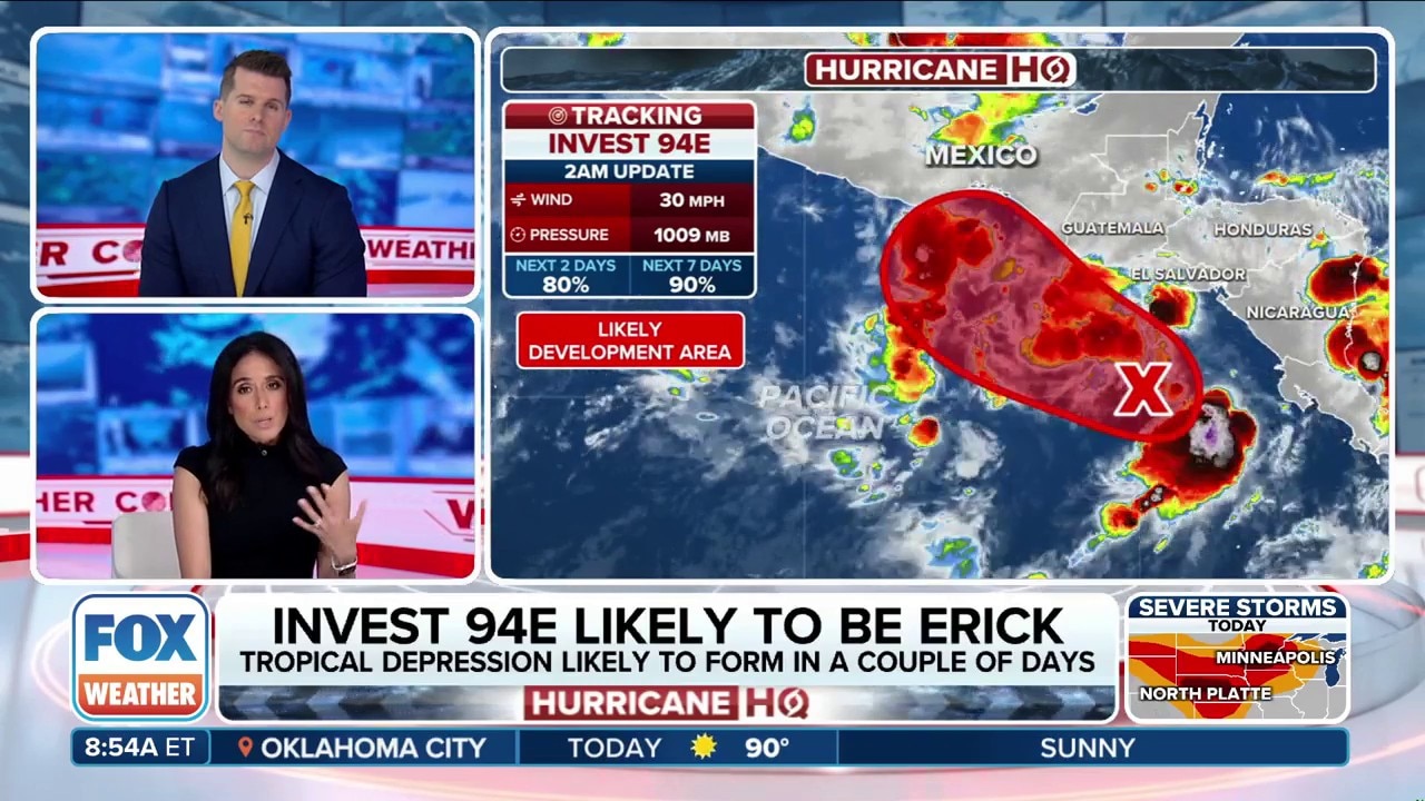 Invest 94E expected to become Tropical Storm Erick in Eastern Pacific Ocean