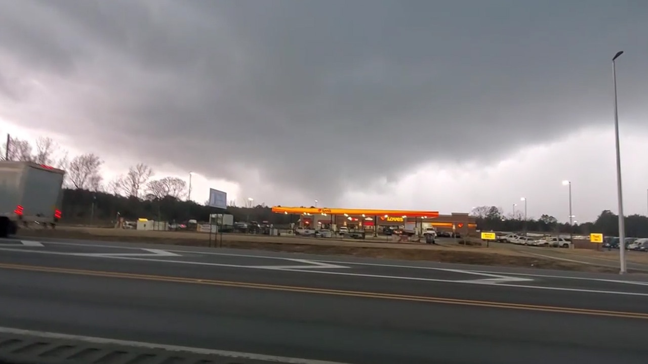 Tornado, severe weather tear through west Alabama