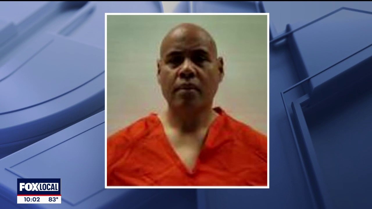 Federally charged ICE officer turns himself in