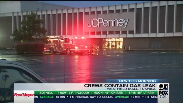 Crews contain small gas leak at Westfield Southcenter Mall