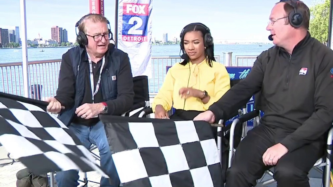 INDYCAR flagman talks about how he got his unique job