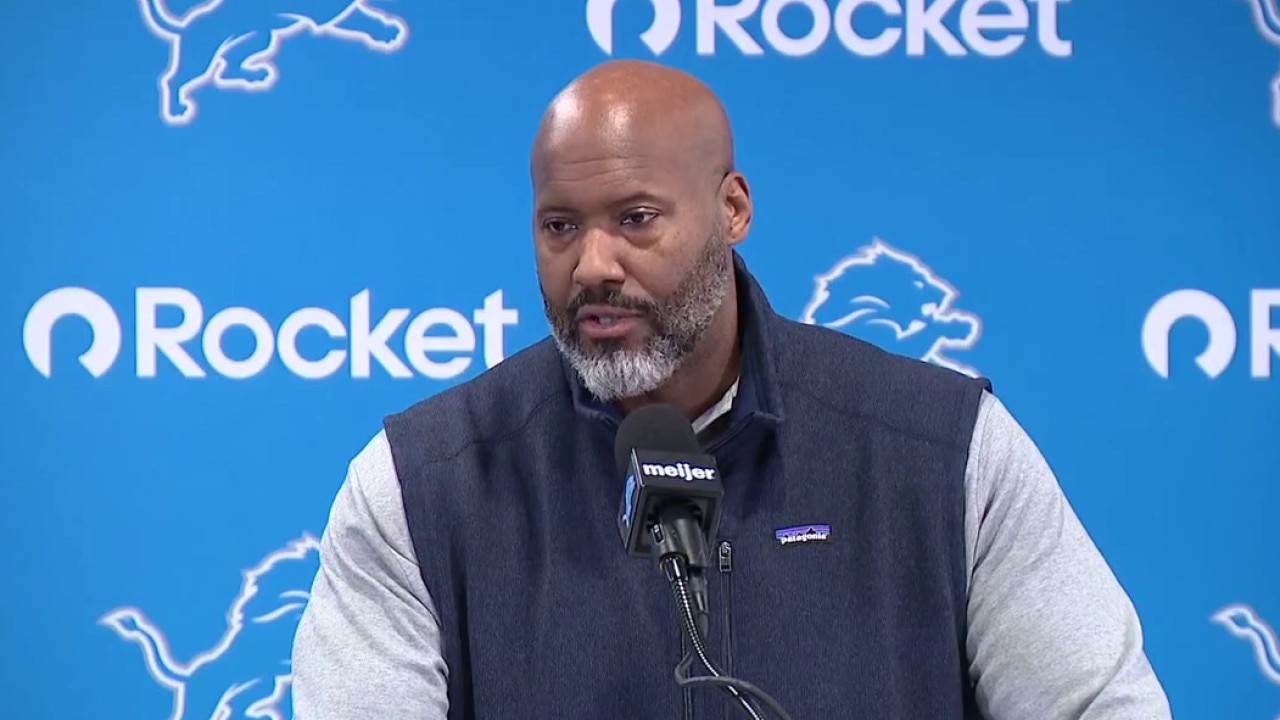 Lions trade up to pick Michigan's Derrick Moore