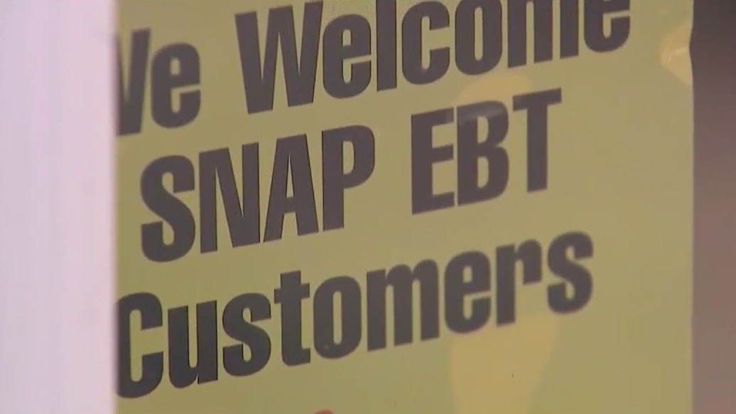 Government shutdown: First full paychecks missed