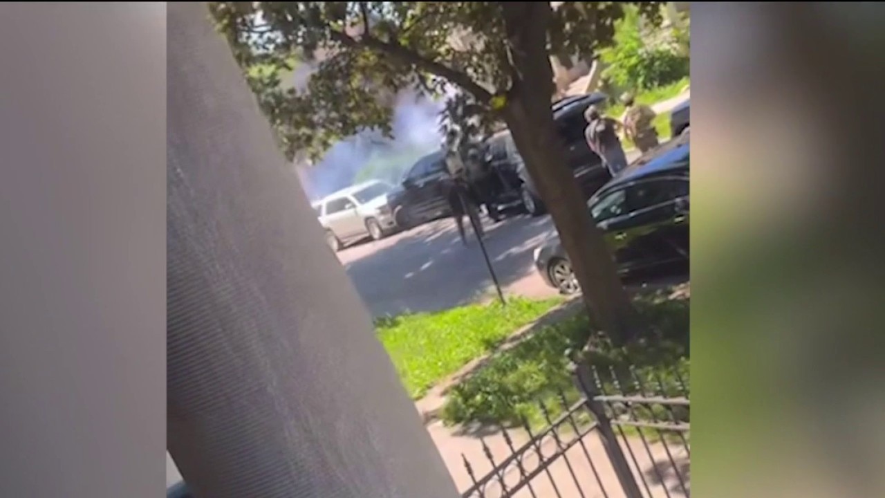 One person dead after shooting involving FBI in Chicago