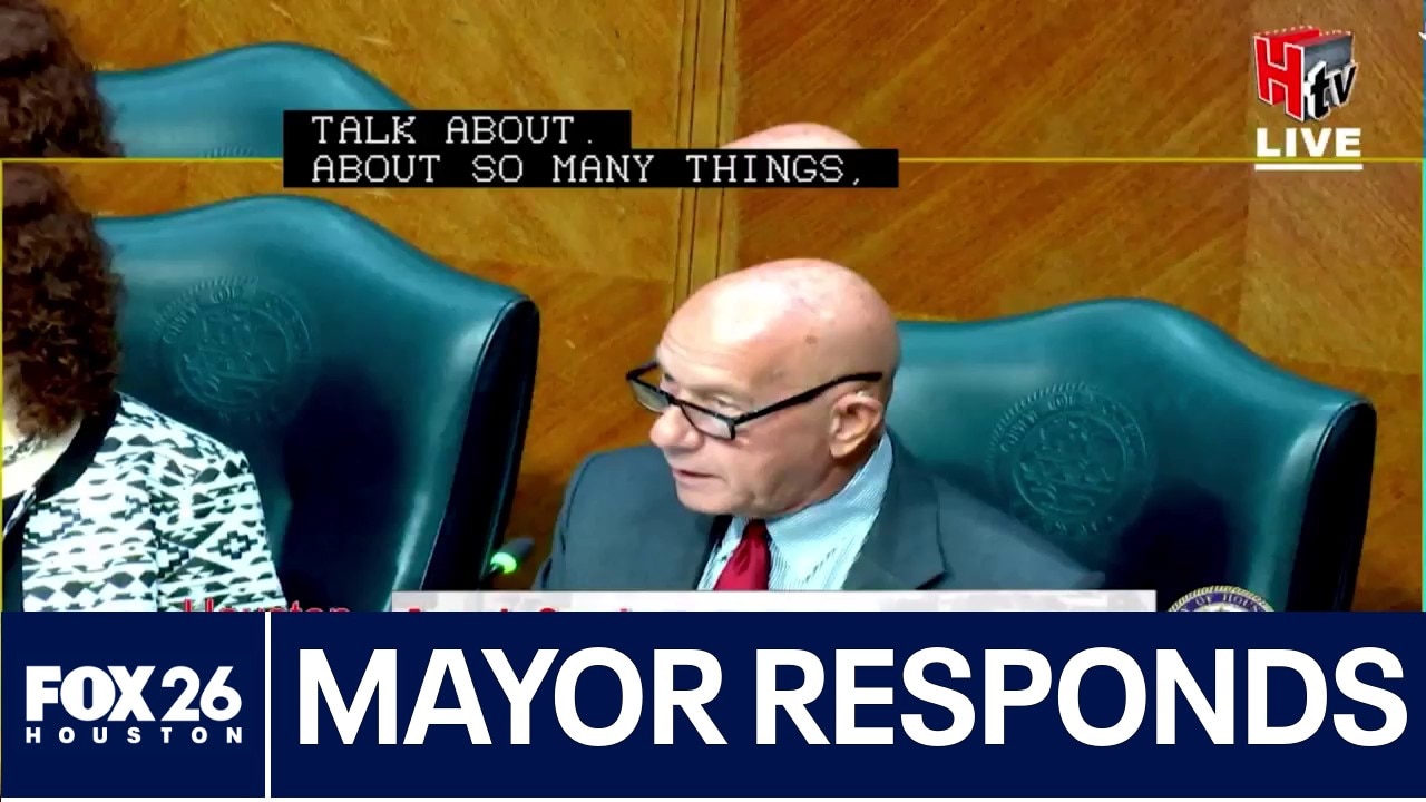 FULL VIDEO: Houston Mayor reacts to southeast Houston fire