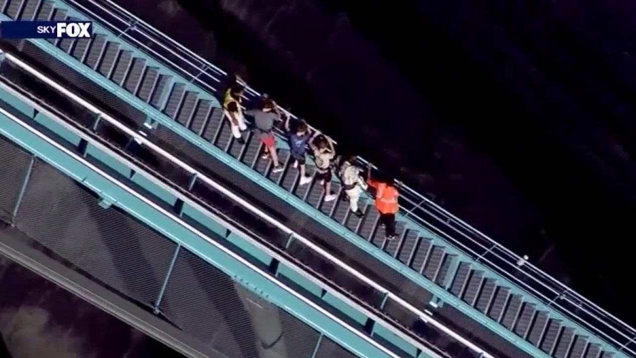Roller coaster safety expert discusses Six Flags tragedy