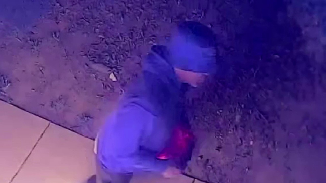 Caught on camera: West Allis woman's home set on fire
