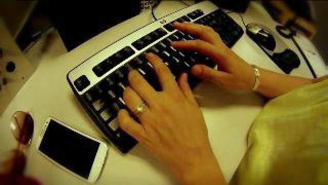 Scammers promise to fix your computer