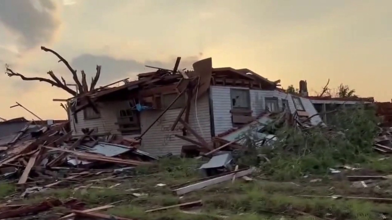 Texas weather: EF-3 tornado hits Mineral Wells in NTX