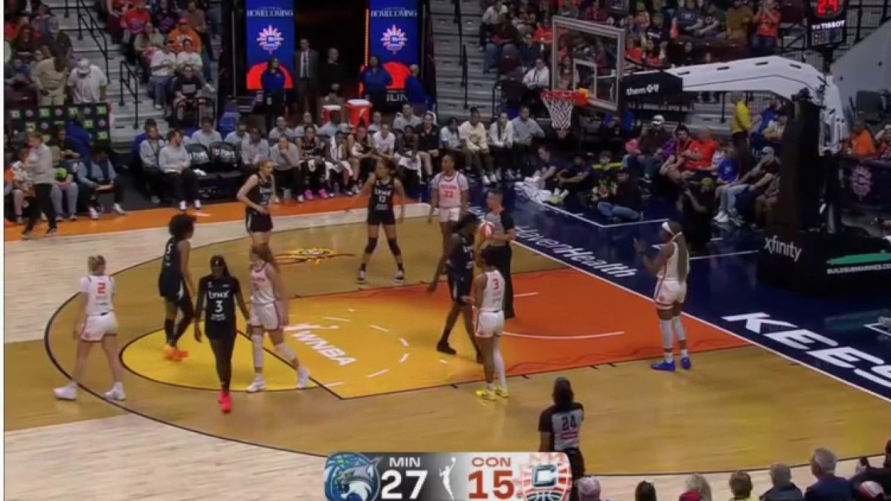 Olivia Miles breaks Caitlyn Clark's rookie scoring record