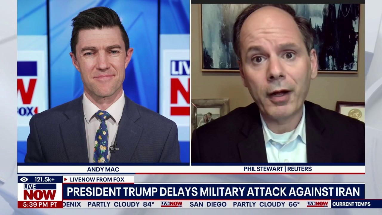 Trump delays military attack against Iran