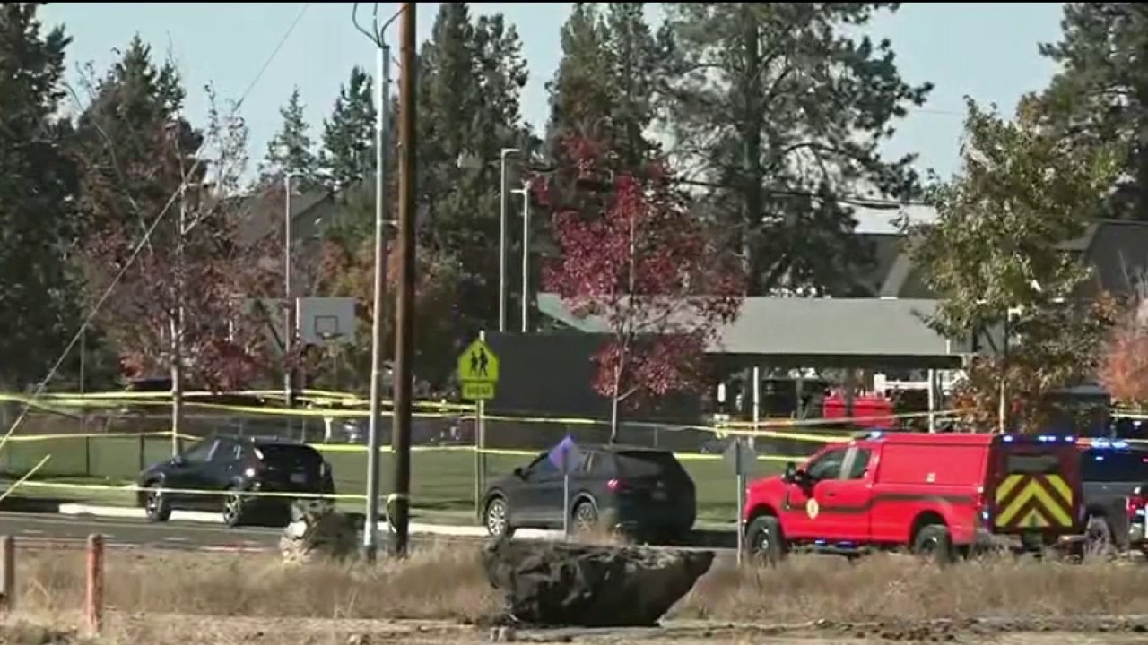 Gunman dead at Oregon school after bystander acts