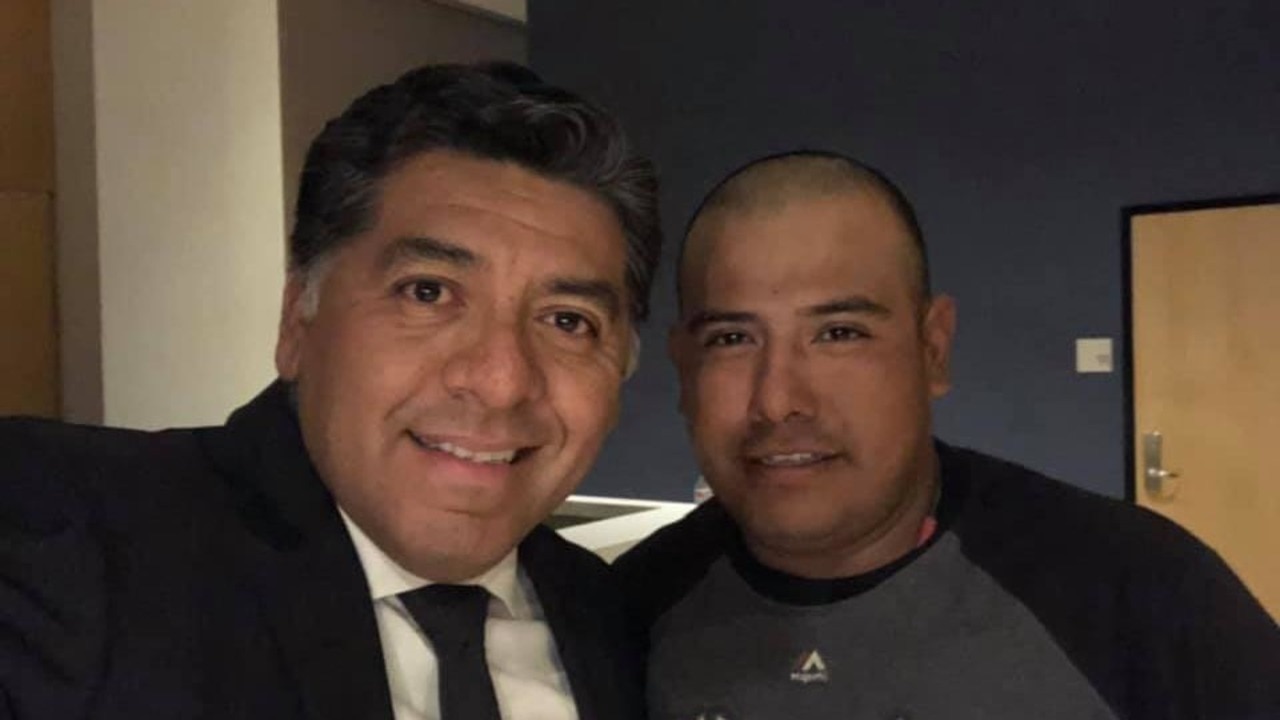 Deported husband of fallen solider returns to US