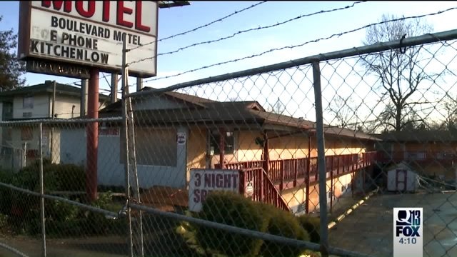 Rundown motels in Tukwila being torn down