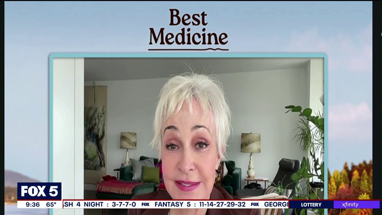 Annie Potts talks season 2 of Best Medicine