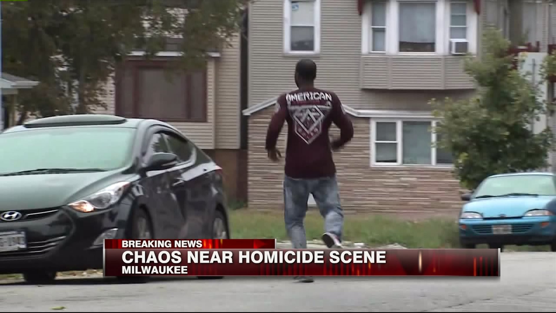 Chaos near homicide scene