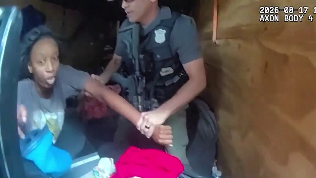 Bodycam video shows rescue of kidnapped sisters
