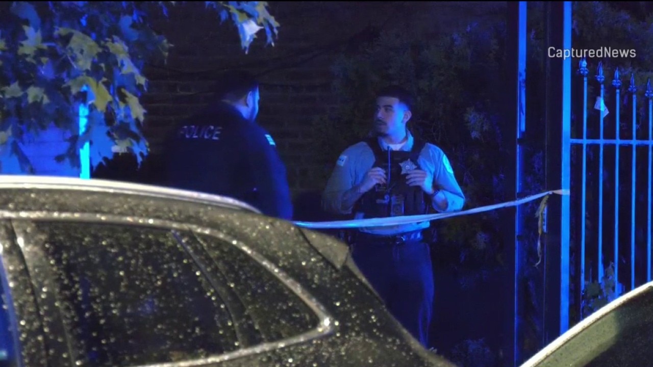 Chicago shootings leave 1 teen dead, 6 others hurt overnight