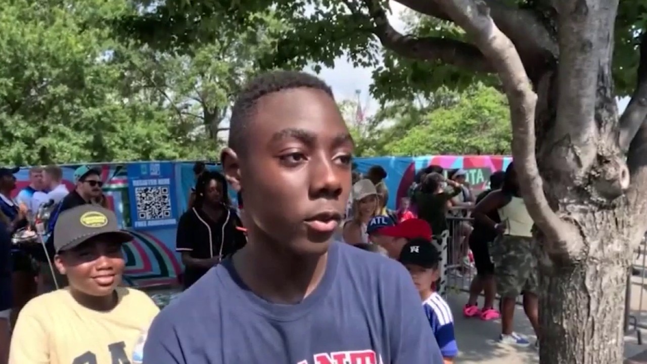 Young fan excited to see big match at FIFA Fan Festival 