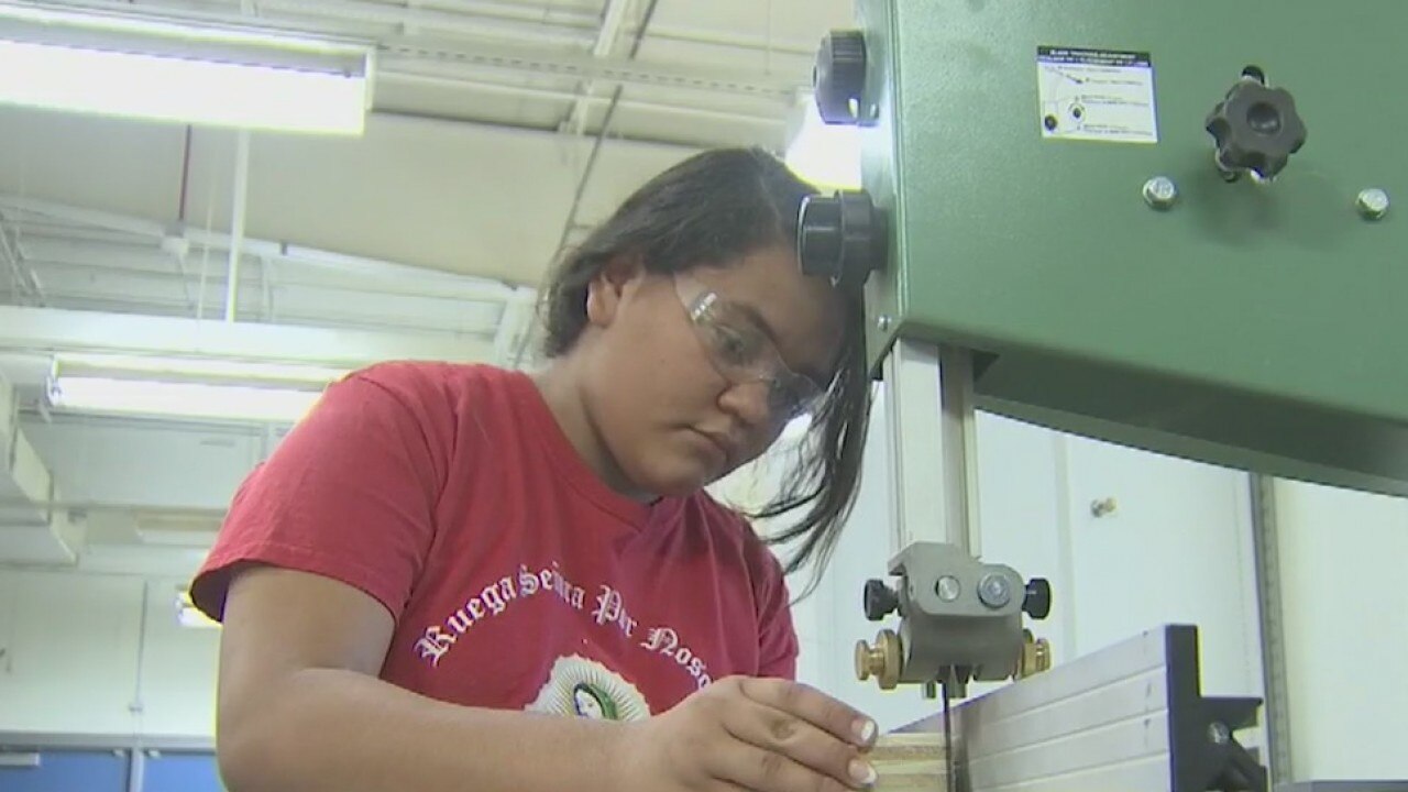 Valley manufacturing company creates program to draw teens