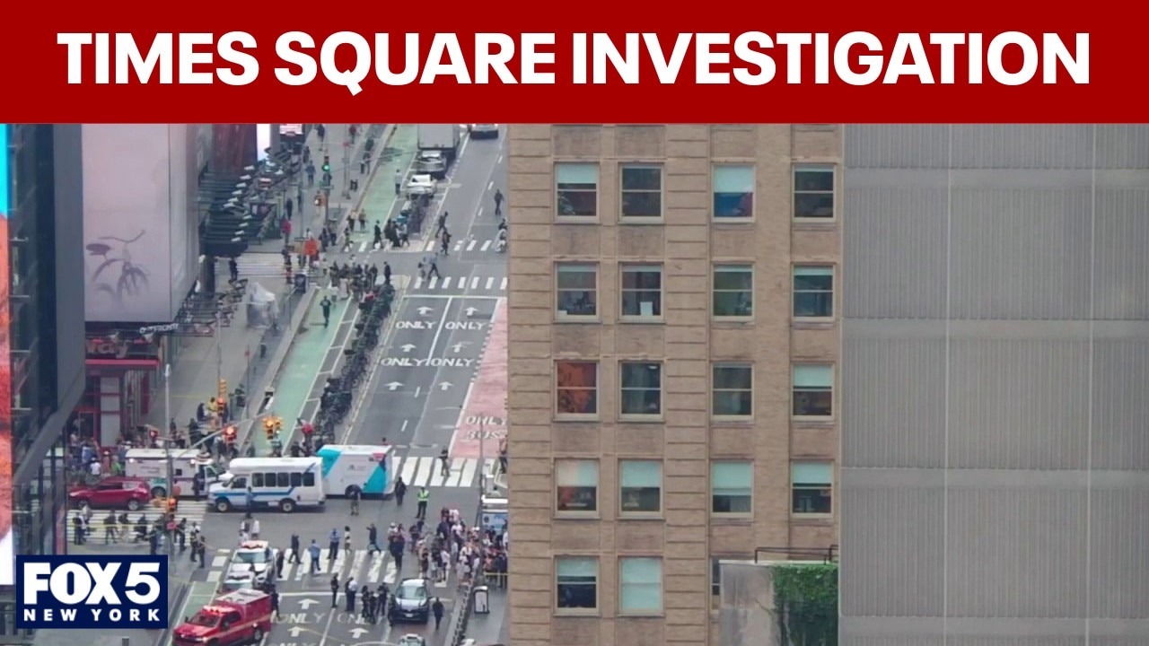 Times Square police-involved shooting after 2 stabbed: Law enforcement sources say