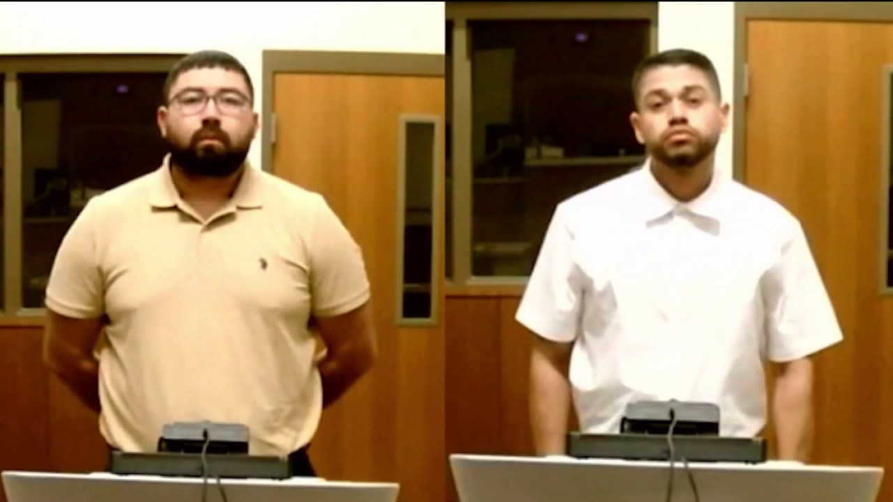 New details revealed in arrest of 2 Phoenix officers following violent traffic stop