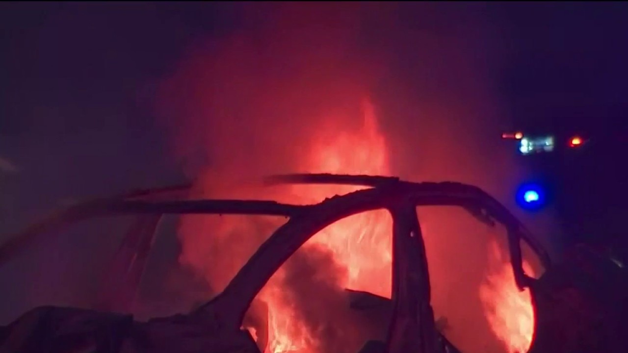 Car catches fire in NW Atlanta overnight