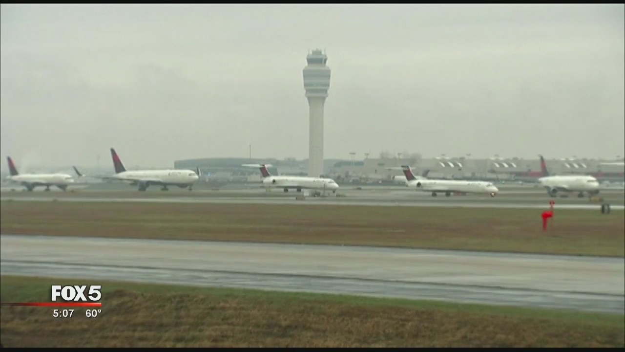 Airport power outage: Who is responsible?