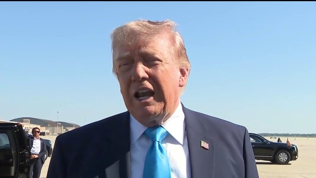 Texas Senate Runoff: Trump Endorses Paxton Over Cornyn