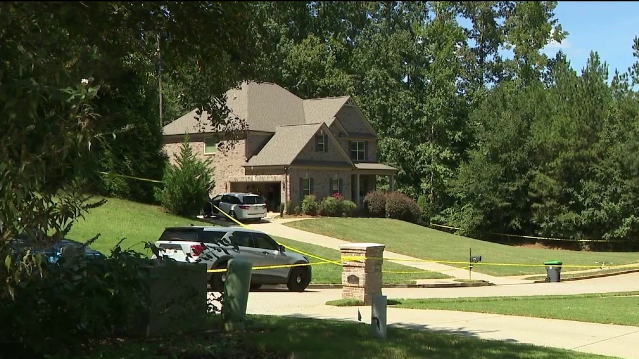 2 dead after shooting near Henry County home 
