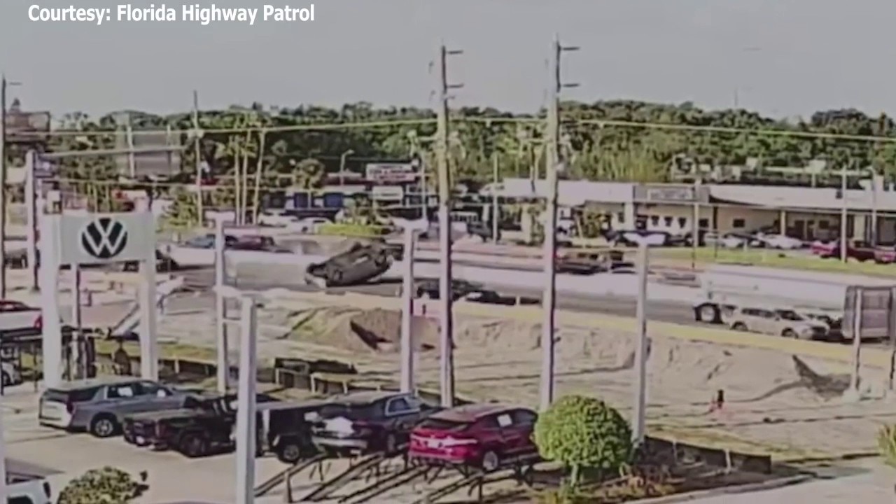 Clearwater SUV flips over at high speed on US 19