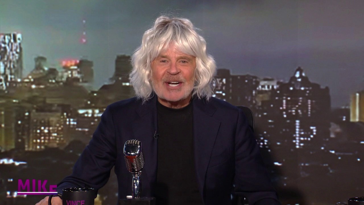 MIKE: Robert Neary from the Neil Diamond Experience