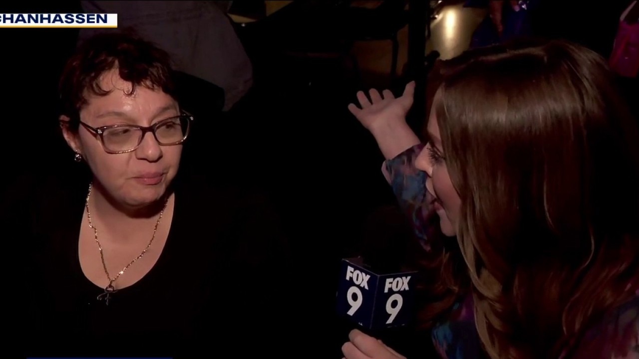 Prince fans hit Paisley Park to mark 10 years since his death