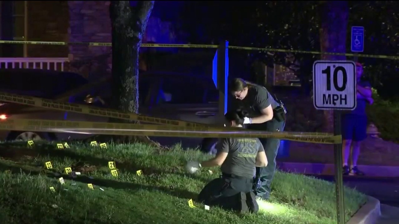 Attempted carjacking at Gwinnett apartments leads to shooting