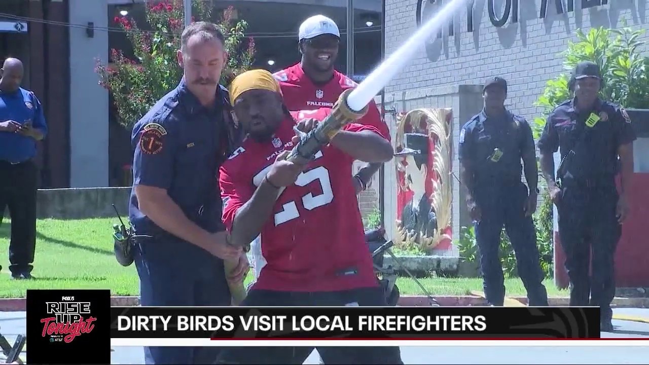 Atlanta fire station hosts Falcons player visit