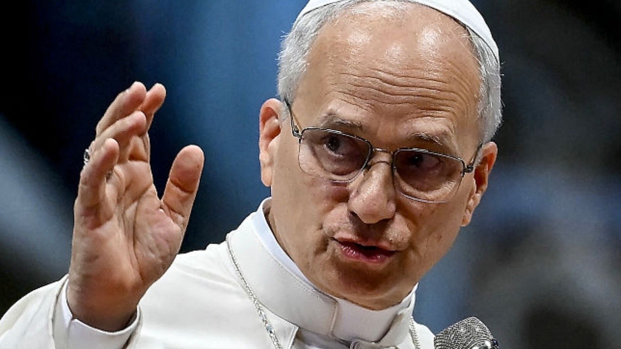 Doctor explains Pope Leo’s lung nodule, upcoming surgery