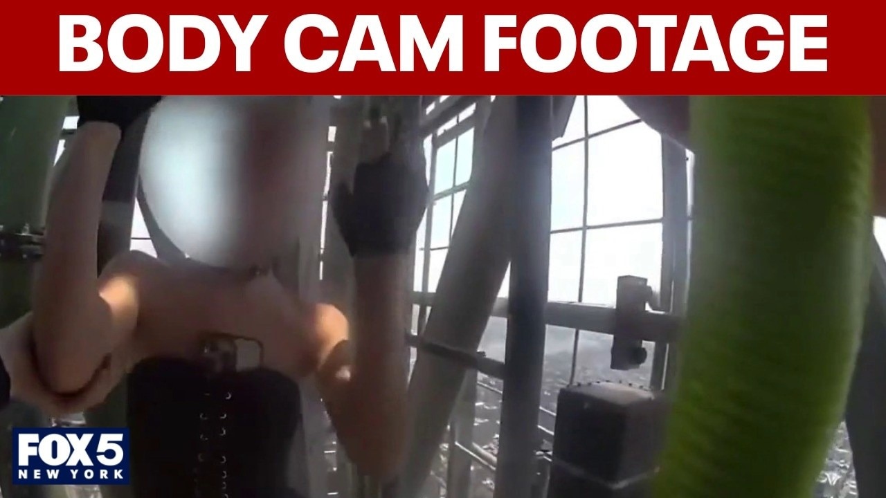 Body cam footage shows 2 that climbed Empire State Building