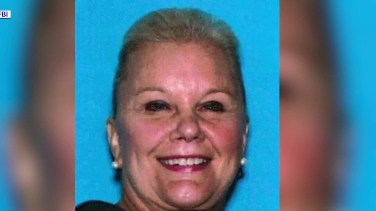 FBI’s Most Wanted: Fake aircraft heiress sought in SoCal $15M  fraud scheme