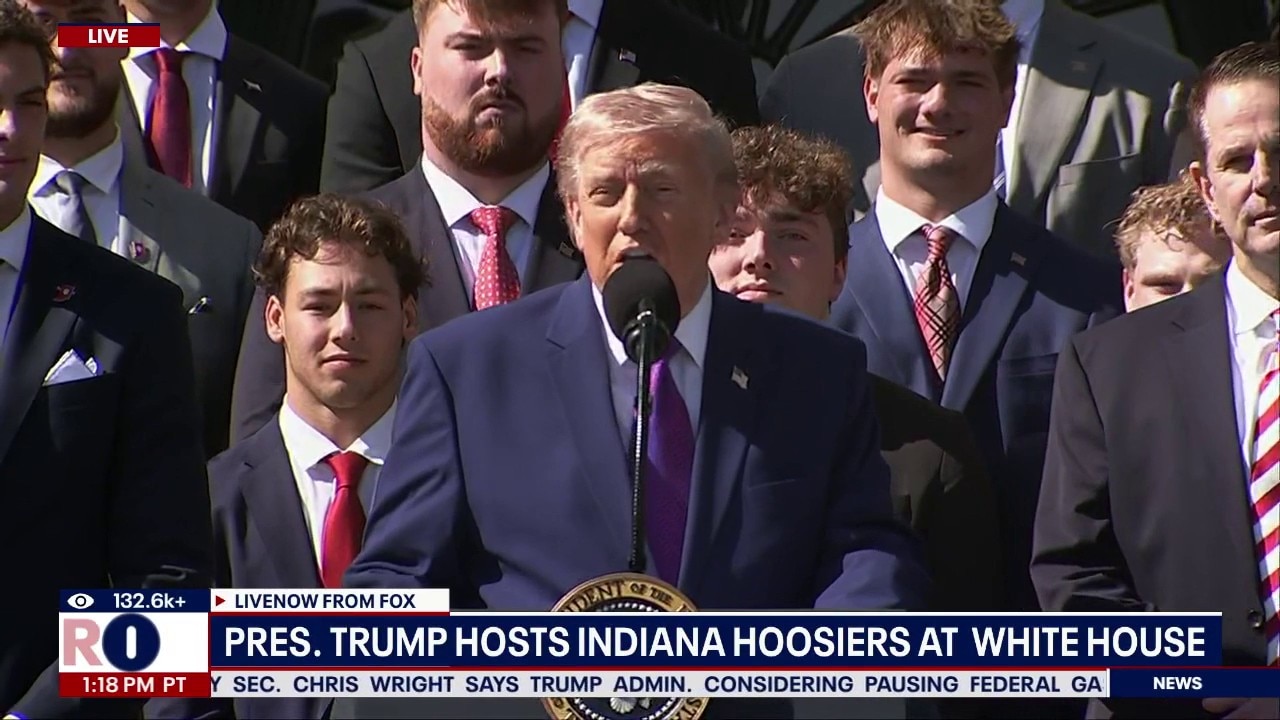 Trump hosts Indiana Hoosiers at White House