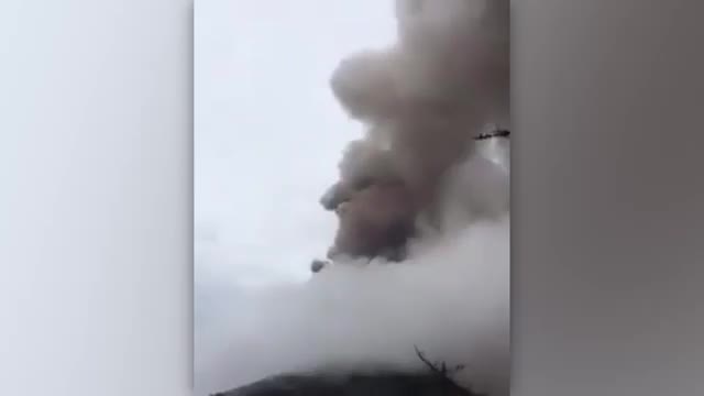Guatemalan volcano eruption forces airport closure