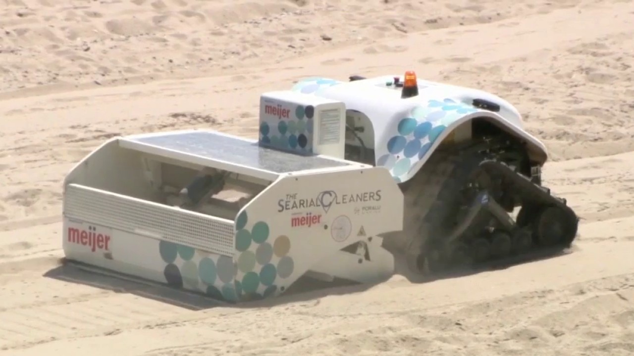 Robot helps clean lakefront beaches