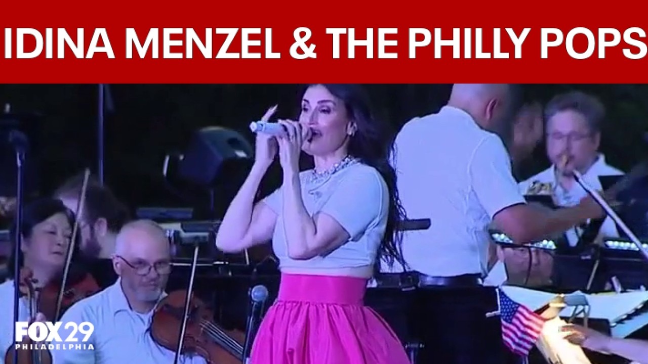 Idina Menzel, Philly Pops perform in Philly despite heat