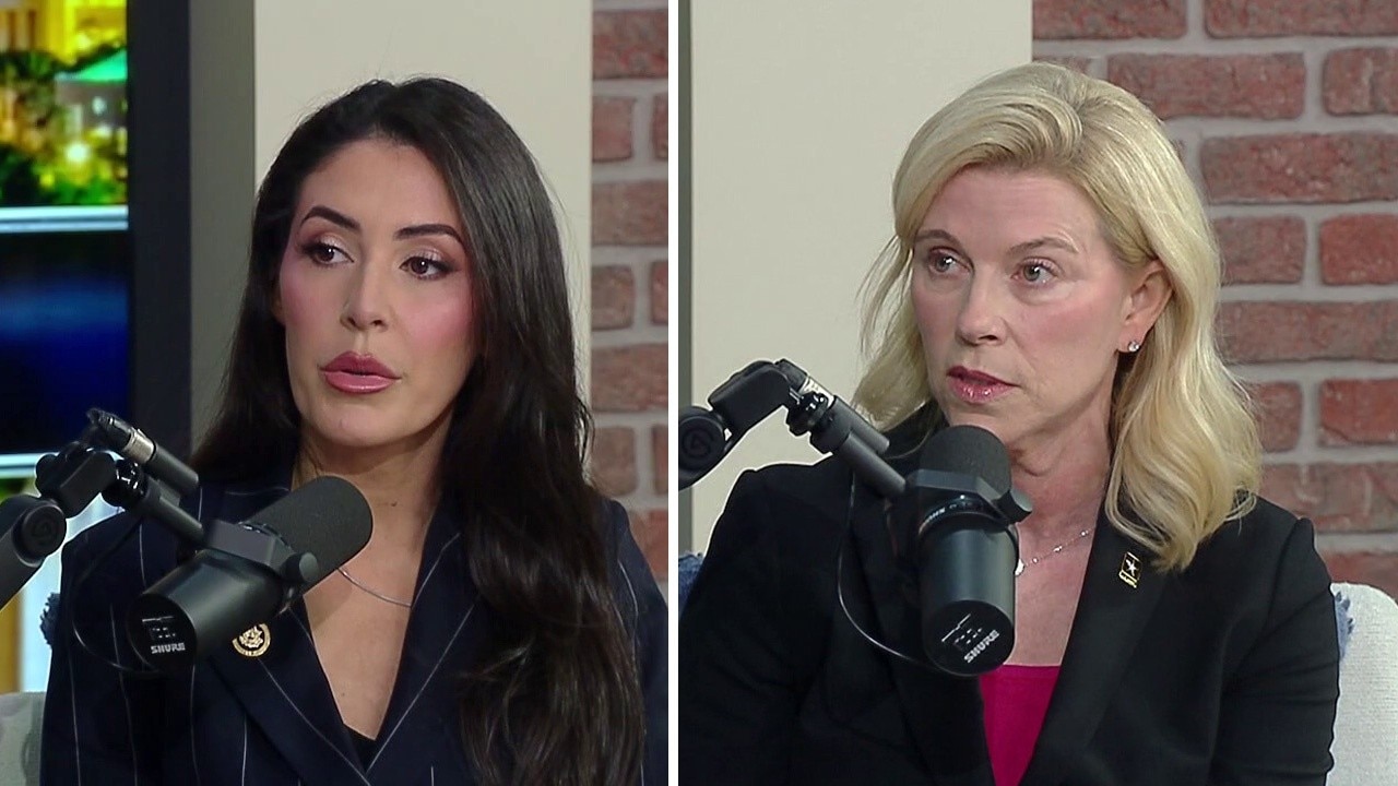 Battle for Congress: Luna v. Gray