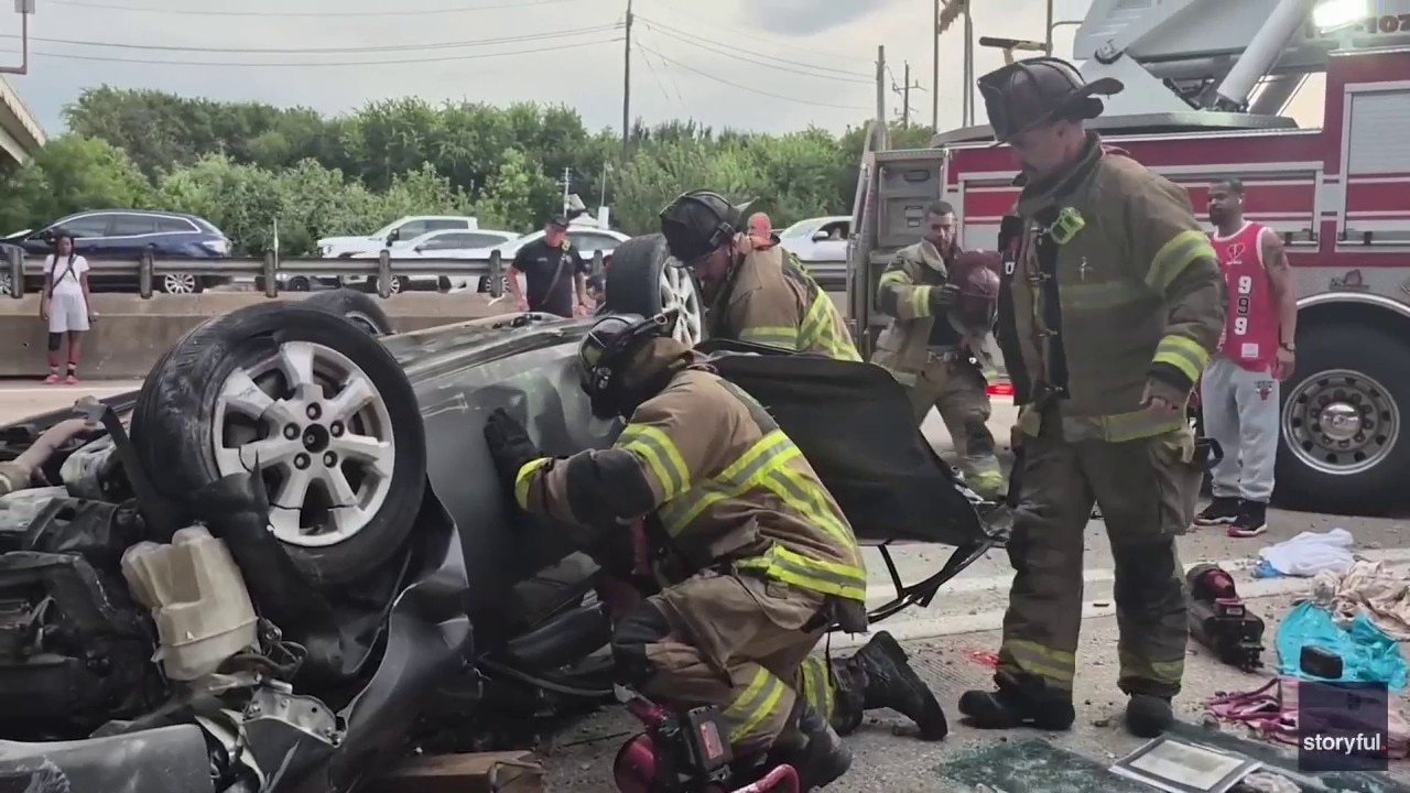 Houston Good Samaritans, Authorities Rescue Woman From Car That Plunged Off Overpass