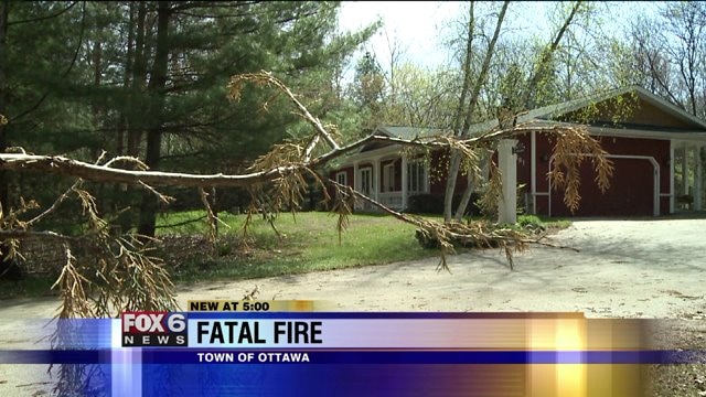 Elderly man killed in fire in Town of Ottawa