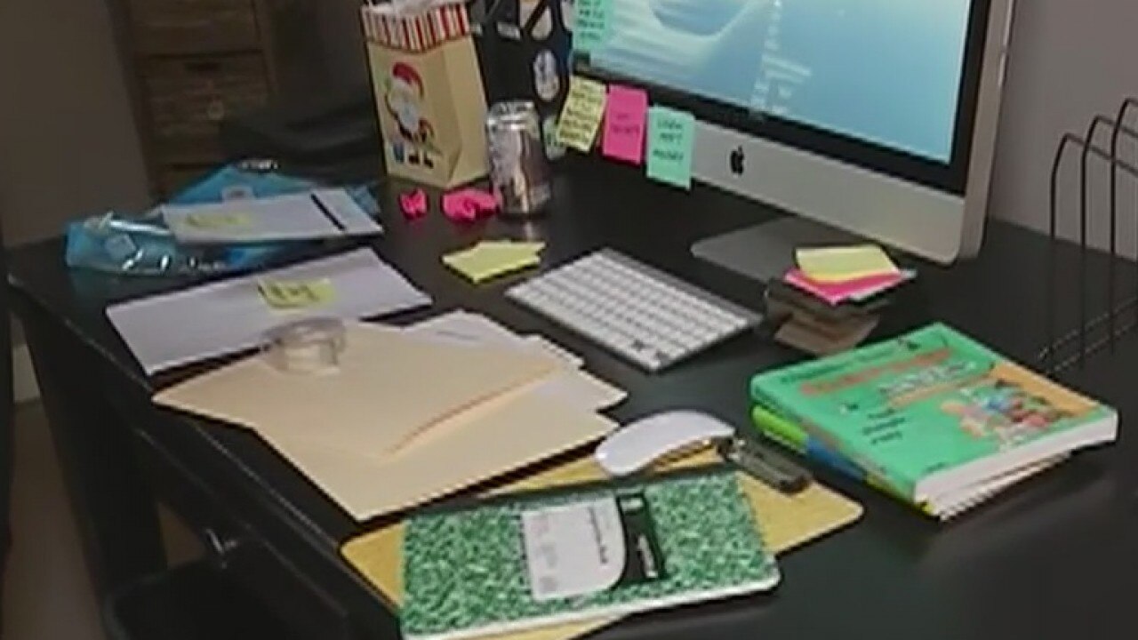 Clean Off Your Desk Day