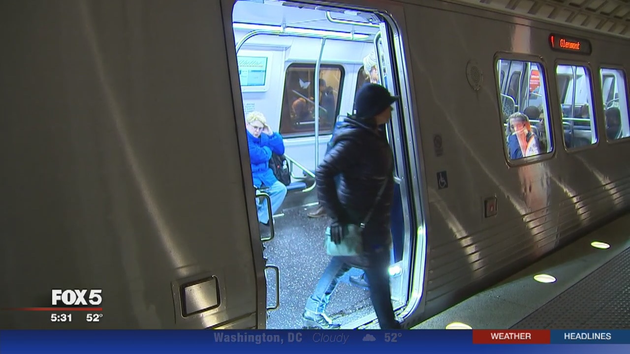 Union proposes $2 flat rate fare to ride Metro