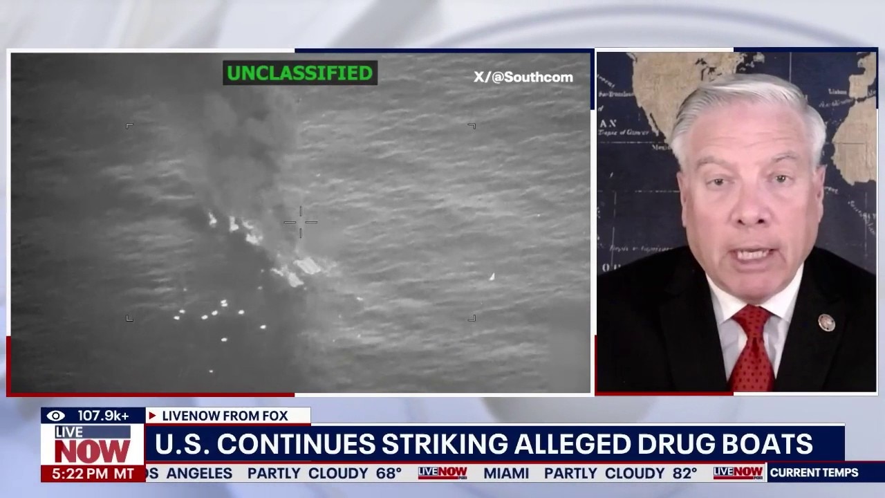 US continues to strike alleged drug boats 